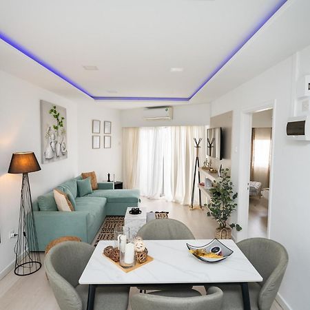 Lazuli Beach & Pool Apartment 501 ลาร์นาคา ภายนอก รูปภาพ