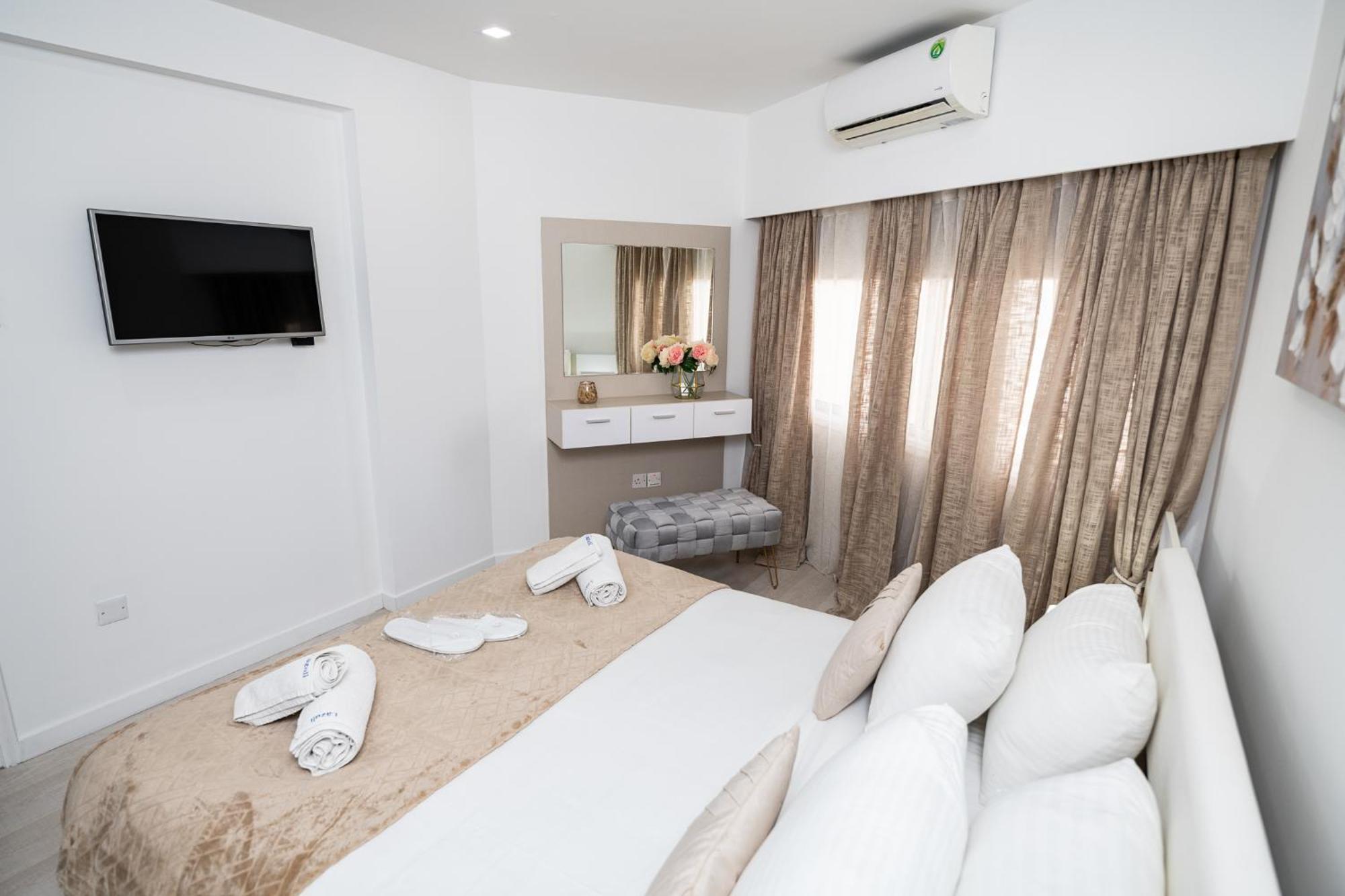 Lazuli Beach & Pool Apartment 501 ลาร์นาคา ภายนอก รูปภาพ