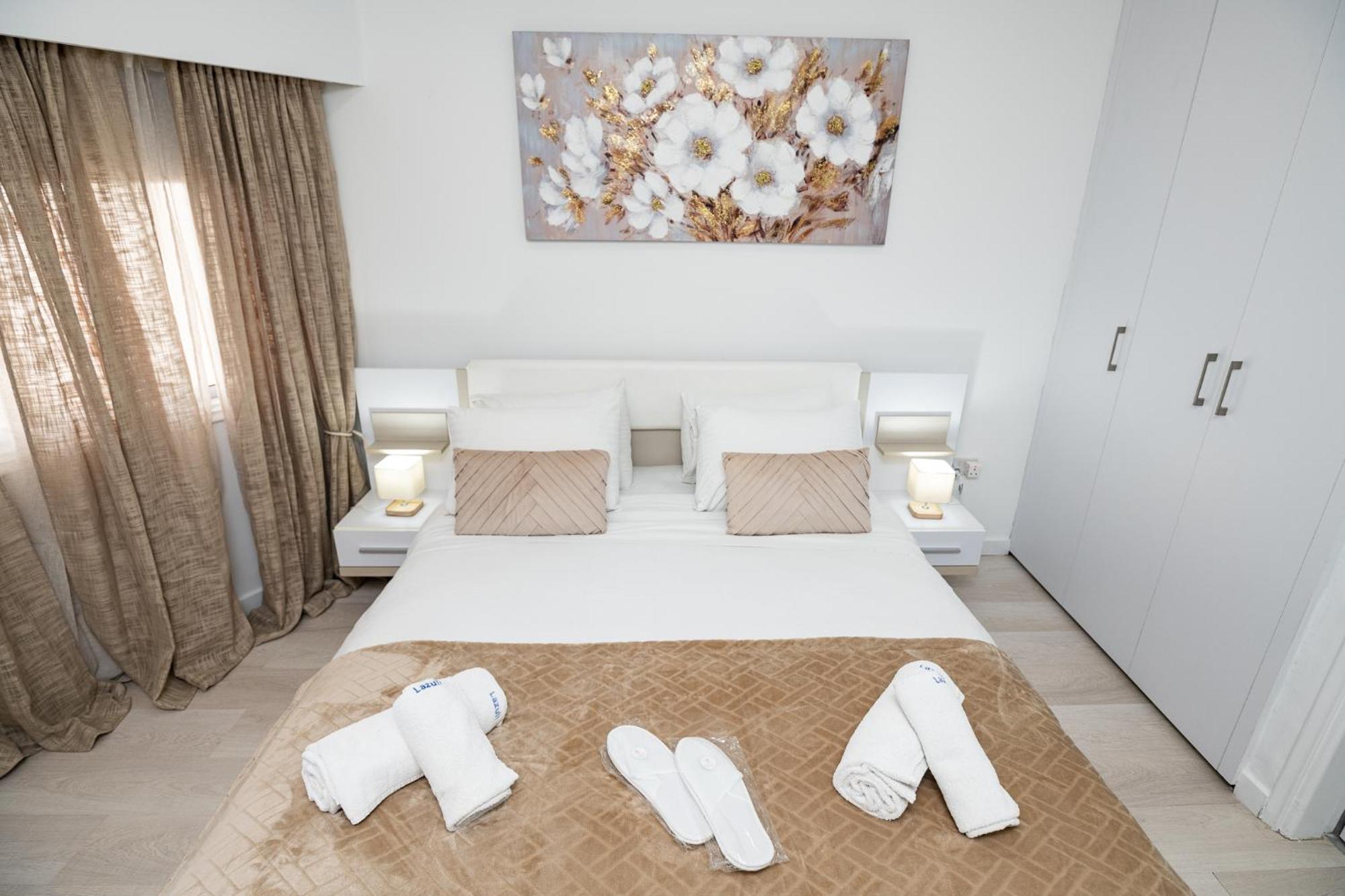 Lazuli Beach & Pool Apartment 501 ลาร์นาคา ภายนอก รูปภาพ