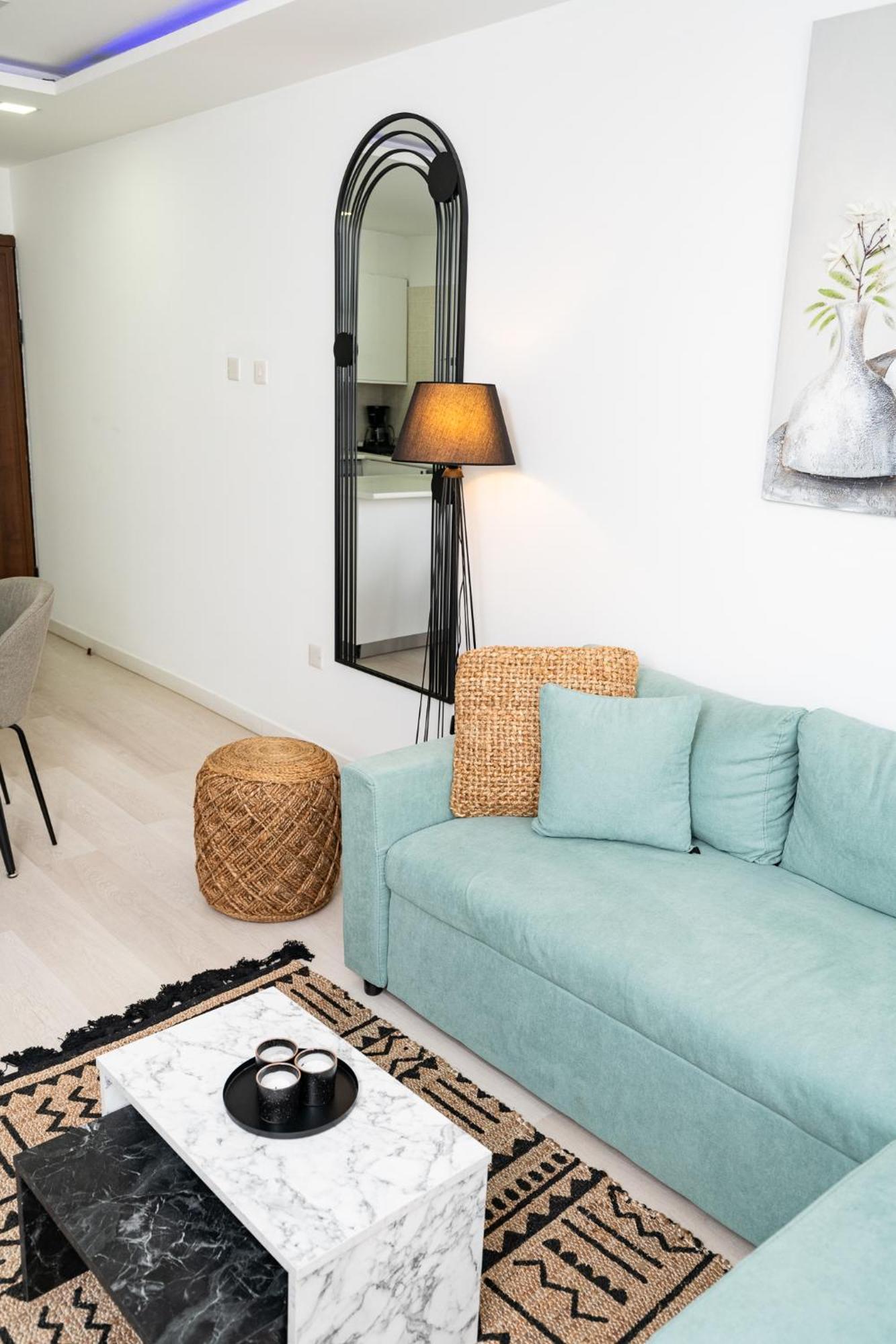 Lazuli Beach & Pool Apartment 501 ลาร์นาคา ภายนอก รูปภาพ